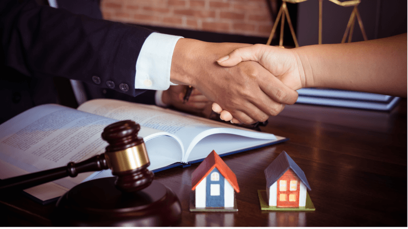 Consultant and homeowner reaching agreement on property tax arbitration in Texas